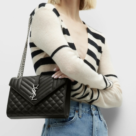 Yves Saint Laurent Black College Chevron Shoulder Bag - Picture 2 of 11